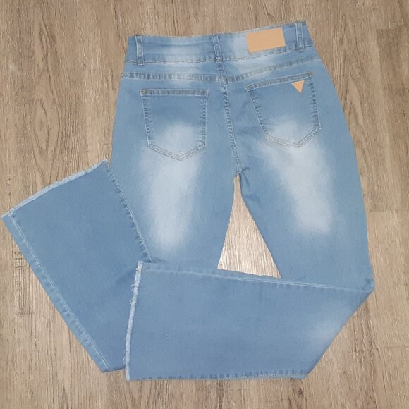 Celebrity Ace Jeans * Light Blue * Sz 11/30 * High Waist * Flare * Soft Stretchy - Picture 6 of 13